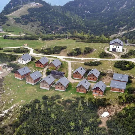 Mit Bergpanorama Nyaraló *